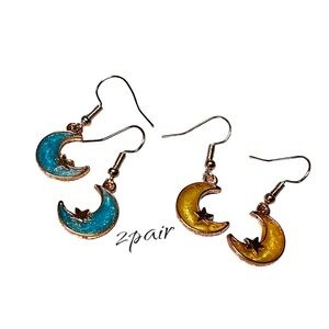 2/22 -2pairs Betsey Johnson style mini MOON charm earrings
